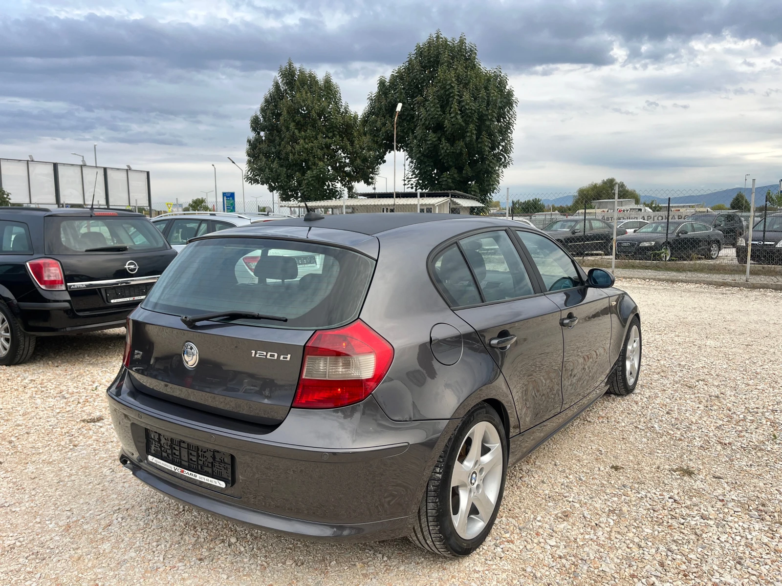 BMW 120 2.0D, 163ck., ЛИЗИНГ - изображение 7