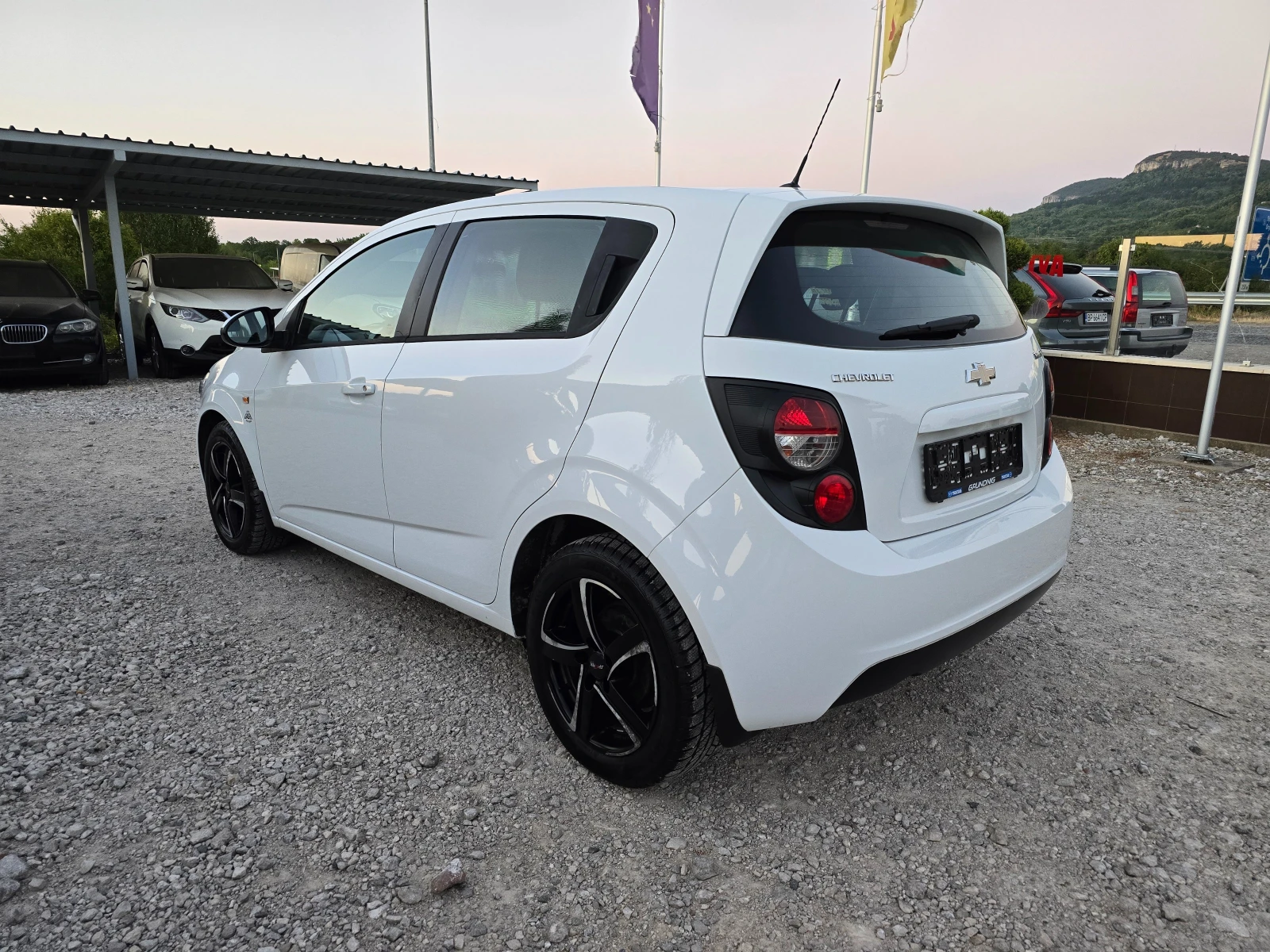 Chevrolet Aveo 1, 3 CDTI КЛИМАТИК - изображение 3