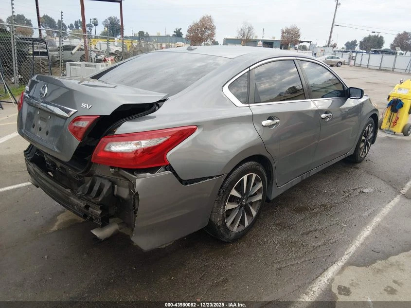 Nissan Altima 2.5L I-4 DOHC, VVT, 179HP Front Wheel Drive | Mobile.bg � ����������� 11