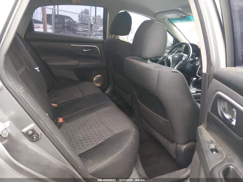 Nissan Altima 2.5L I-4 DOHC, VVT, 179HP Front Wheel Drive | Mobile.bg � ����������� 15