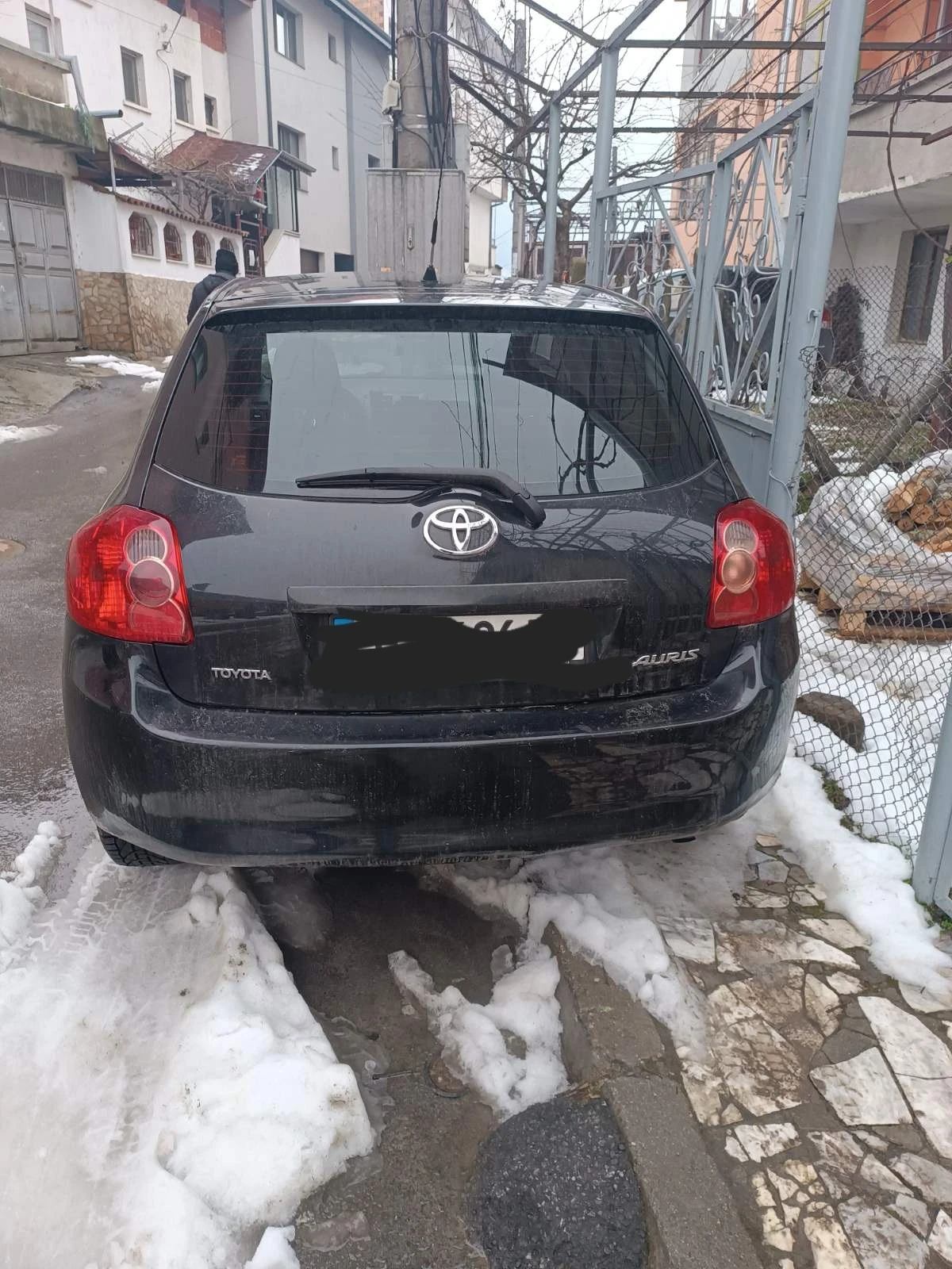 Toyota Auris  - изображение 3