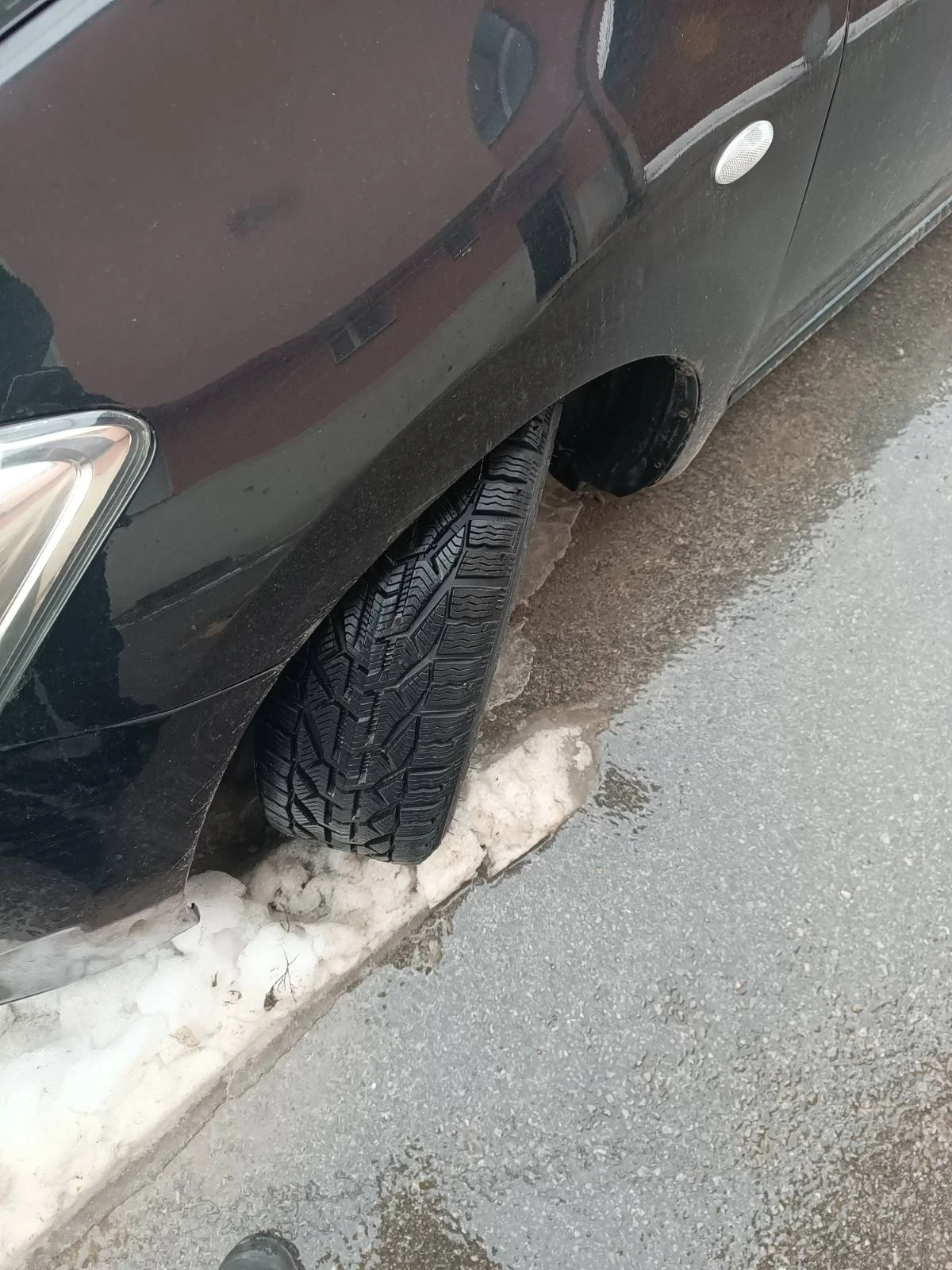 Toyota Auris  - изображение 2