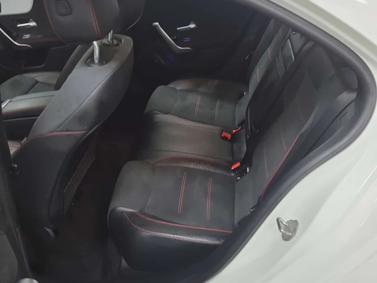 Mercedes-Benz A 220 * CARFAX * 2 КЛЮЧА, снимка 11 - Автомобили и джипове - 53831522