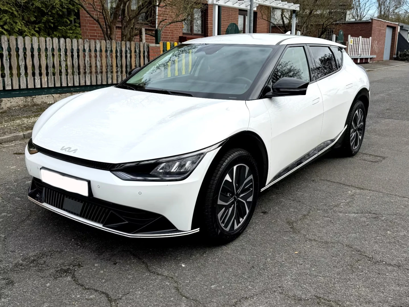 Kia EV6 77, 4 kWh /Термопомпа/NAVI/CARPLAY