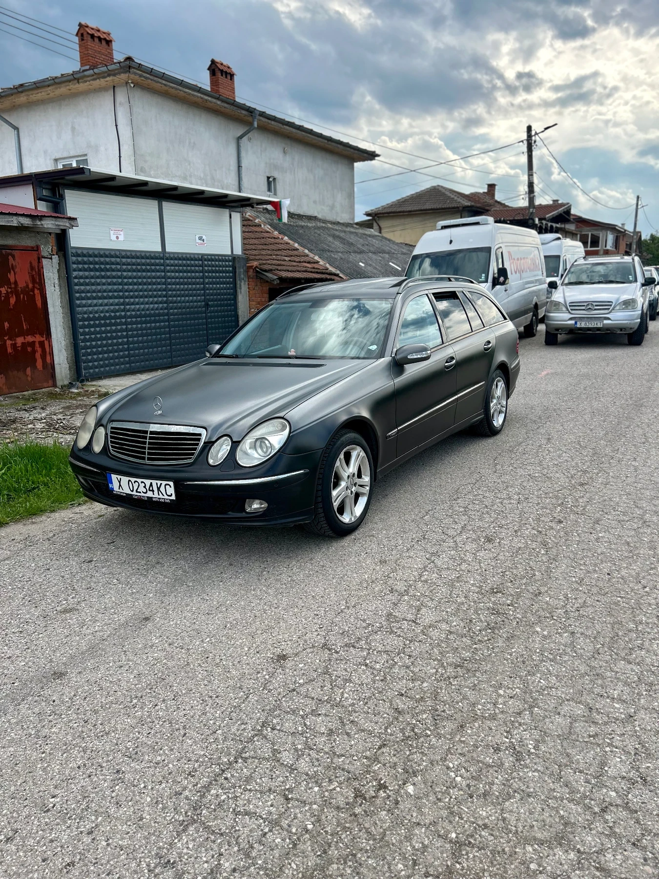 Mercedes-Benz E 320