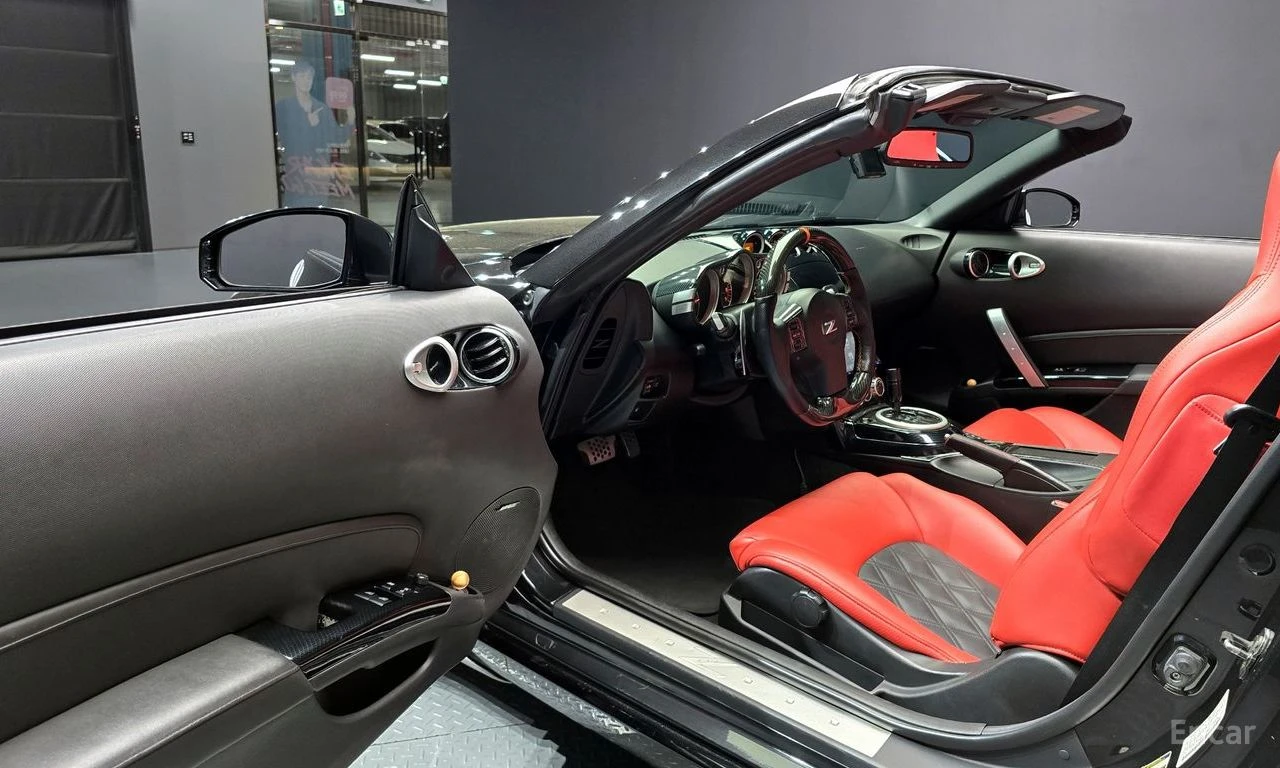 Nissan 350z 3.5 ROADSTER Z33* КОЖА* ПОДГРЕВ* НАВИ* , снимка 10 - Автомобили и джипове - 54647097