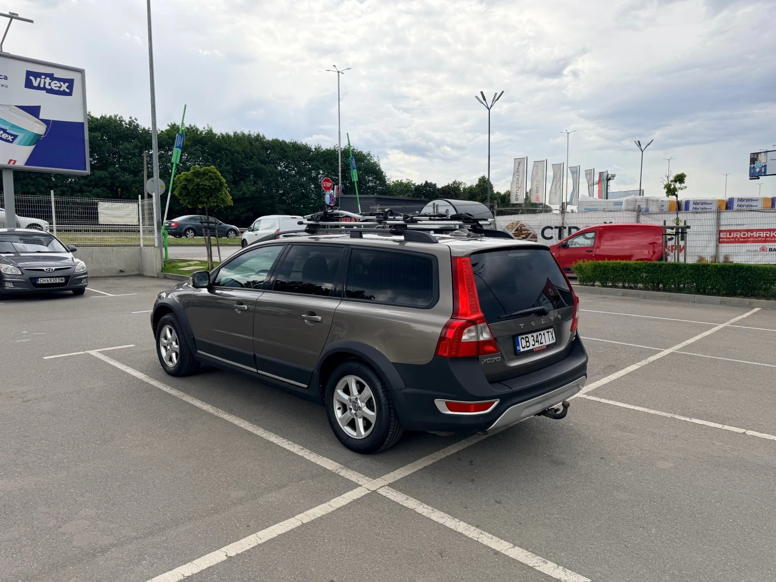 Volvo Xc70, снимка 3 - Автомобили и джипове - 54757400