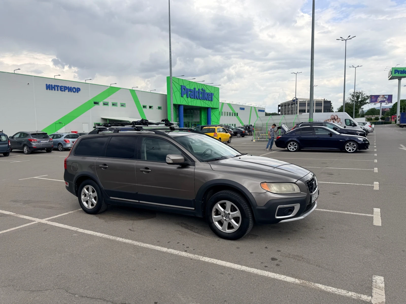 Volvo Xc70, снимка 9 - Автомобили и джипове - 54757400