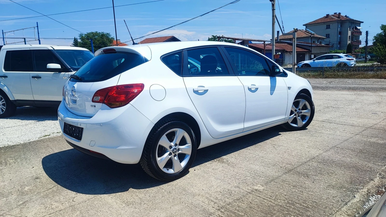 Opel Astra 1.7CDTI, снимка 4 - Автомобили и джипове - 54820329