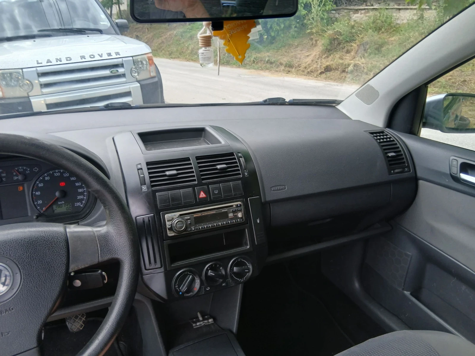 VW Polo, снимка 12 - Автомобили и джипове - 54898311