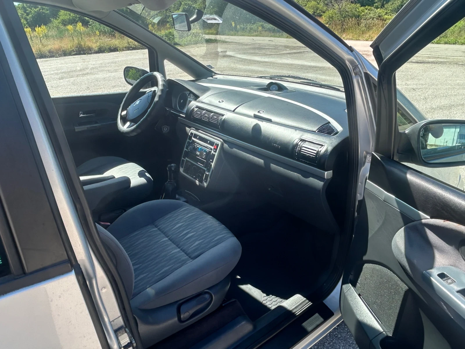Ford Galaxy 1.9 TDI, снимка 13 - Автомобили и джипове - 54945823