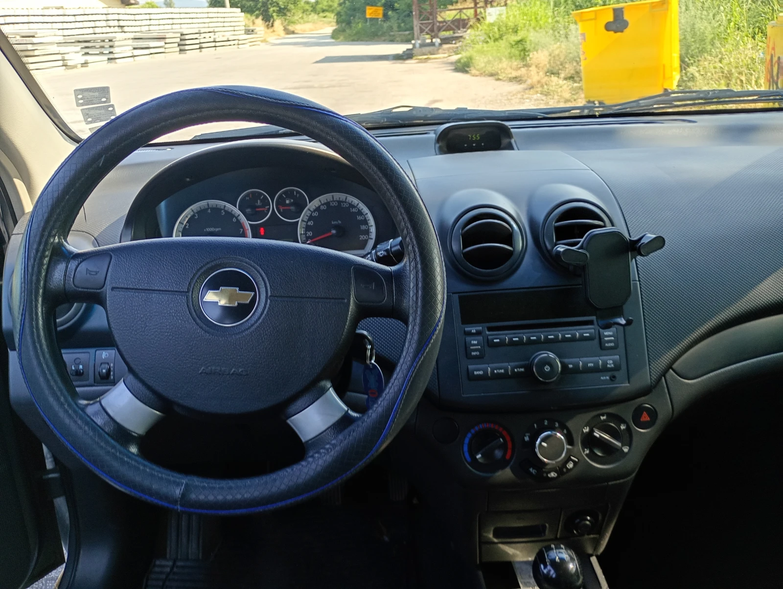 Chevrolet Aveo, снимка 4 - Автомобили и джипове - 55011054