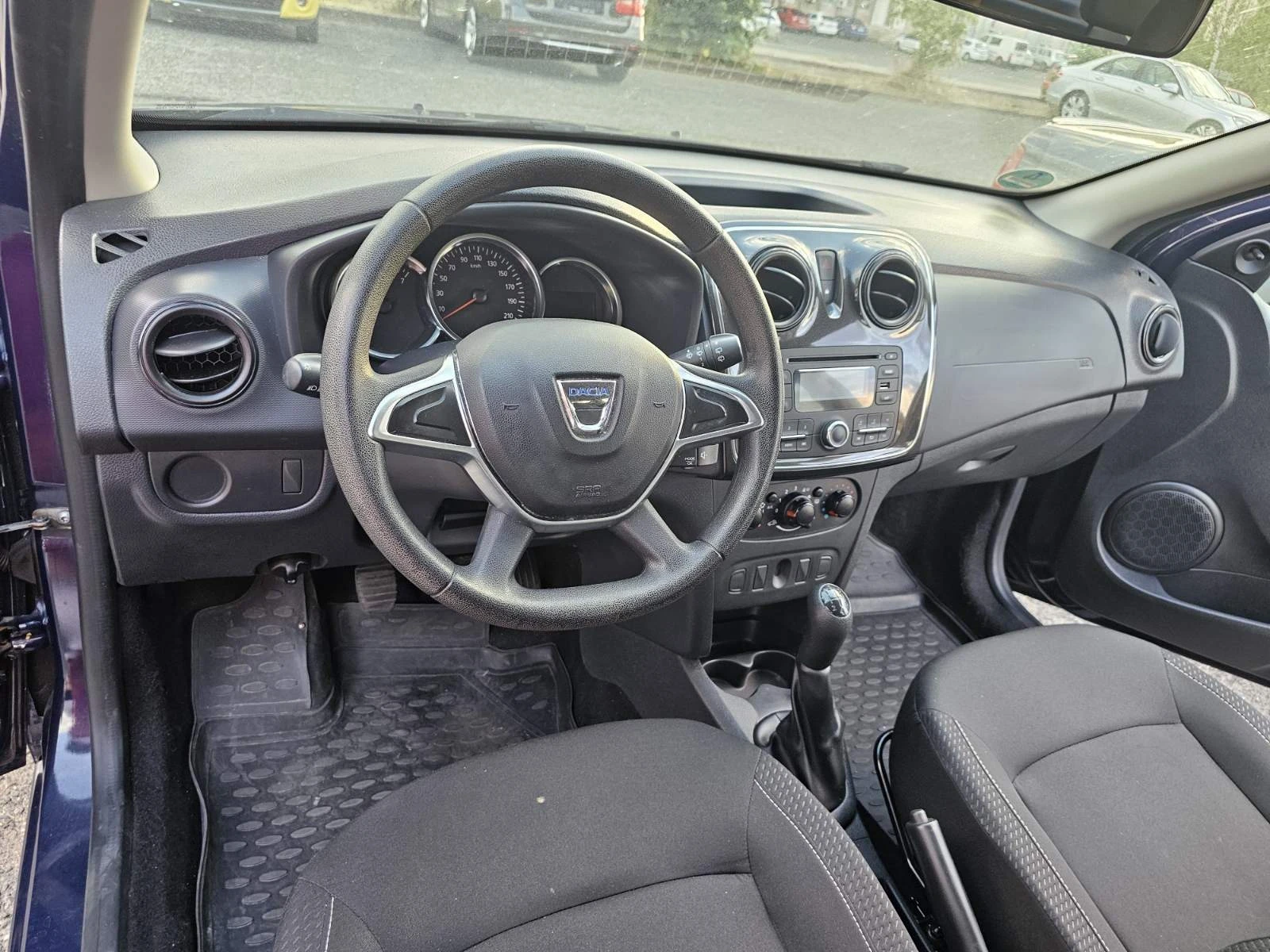 Dacia Sandero, снимка 6 - Автомобили и джипове - 55234604