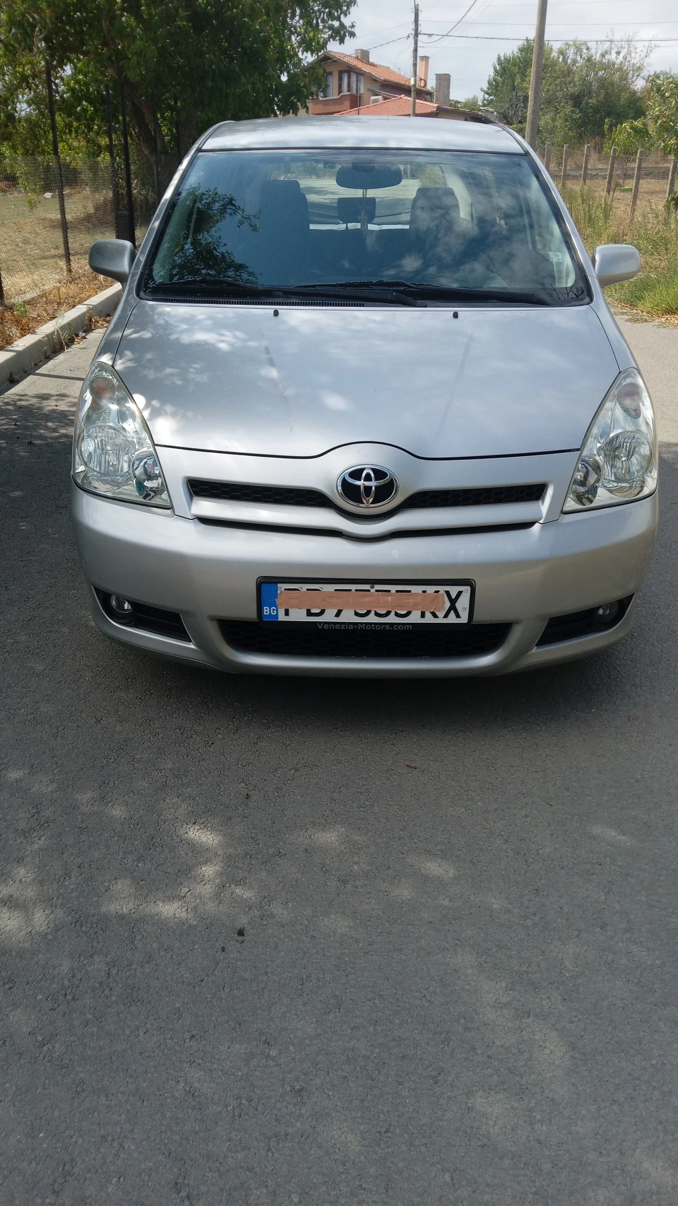 Toyota Corolla verso, снимка 15 - Автомобили и джипове - 55981158