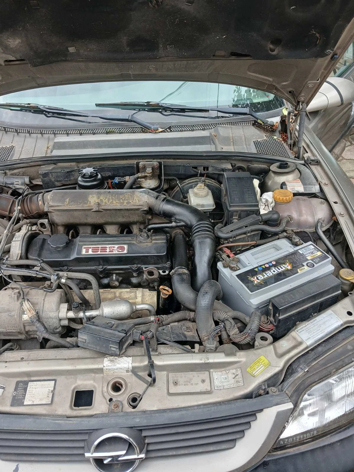 Opel Vectra 1, 7, снимка 3 - Автомобили и джипове - 56260495