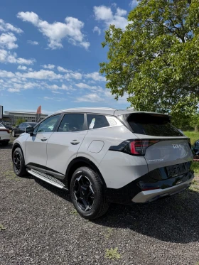 Kia Sportage НАЛИЧЕН* HYBRID* FULL* HEAD-UP* 360 * ОБШИТ САЛОН, снимка 4