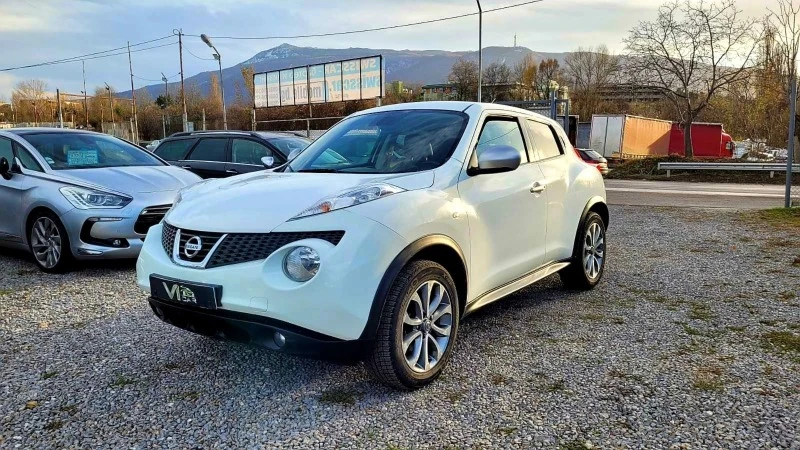 Nissan Juke 1.6dig-T 190k.c. 4x4 TEKNA, снимка 1 - Автомобили и джипове - 41830082