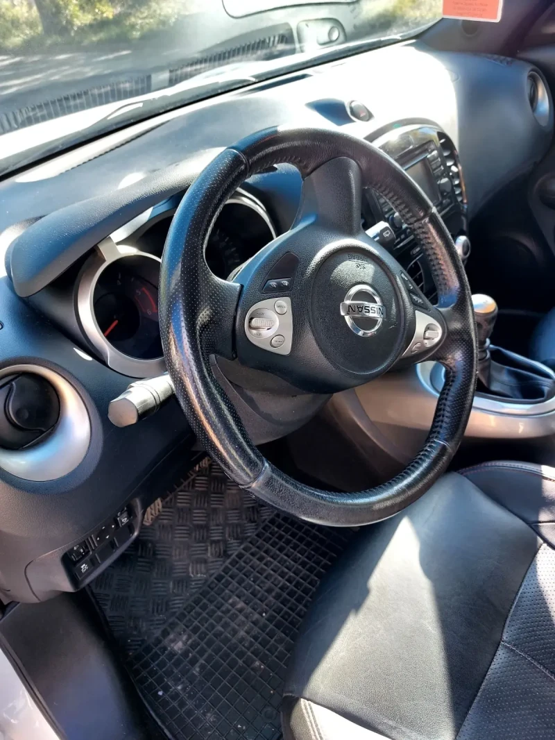 Nissan Juke, снимка 11 - Автомобили и джипове - 47448858