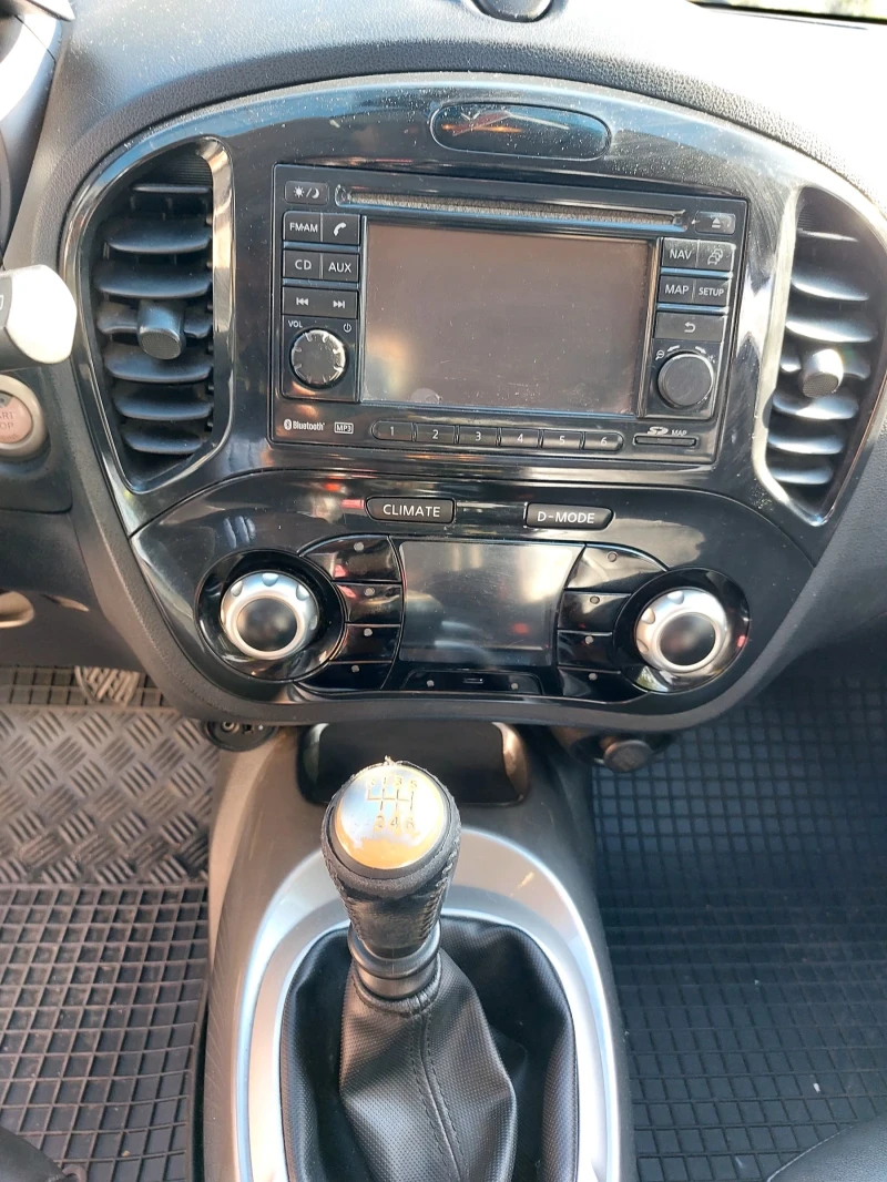 Nissan Juke, снимка 10 - Автомобили и джипове - 47448858