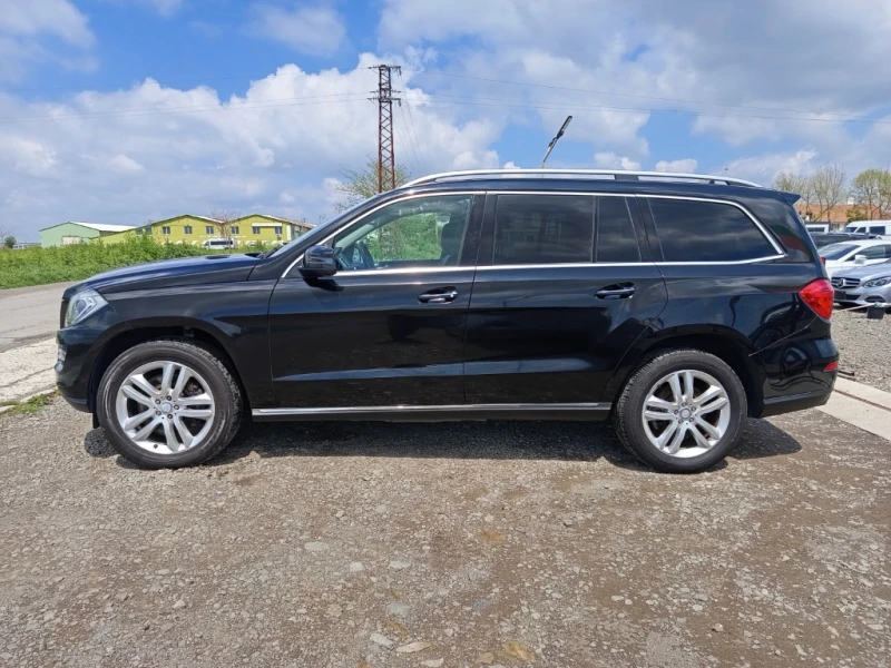 Mercedes-Benz GL 550, снимка 4 - Автомобили и джипове - 51553006