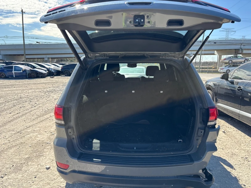 Jeep Grand cherokee 3.6 4x4 UPLAND ПОДЪРЖАН АВТОМОБИЛ ПОДГРЕВИ , снимка 4 - Автомобили и джипове - 53107835