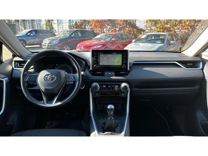 Toyota Rav4, снимка 8 - Автомобили и джипове - 47702278