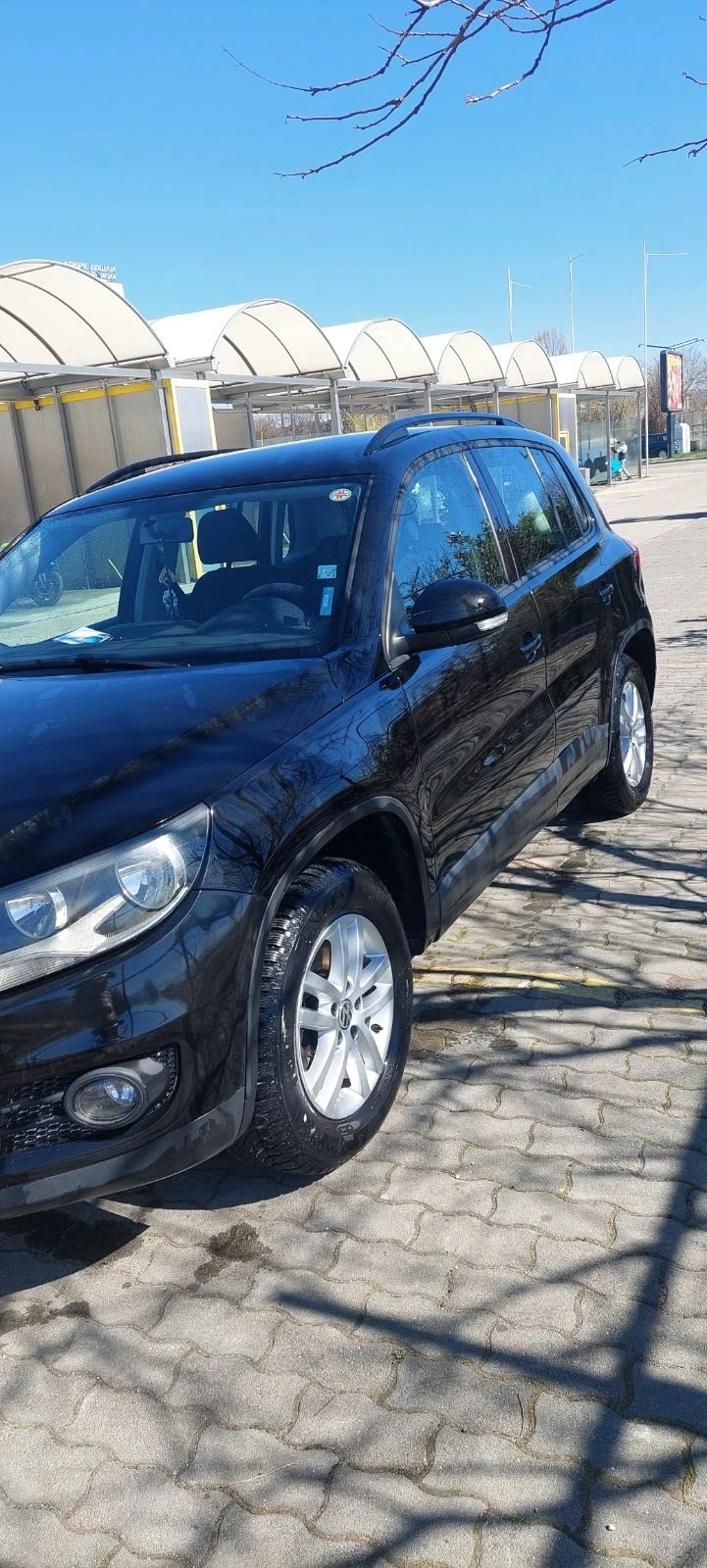 VW Tiguan, снимка 8 - Автомобили и джипове - 49588617