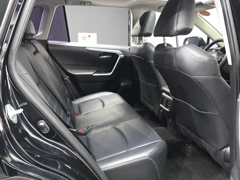 Toyota Rav4 5Th Generation 2.5 2Wd, снимка 12 - Автомобили и джипове - 56354586