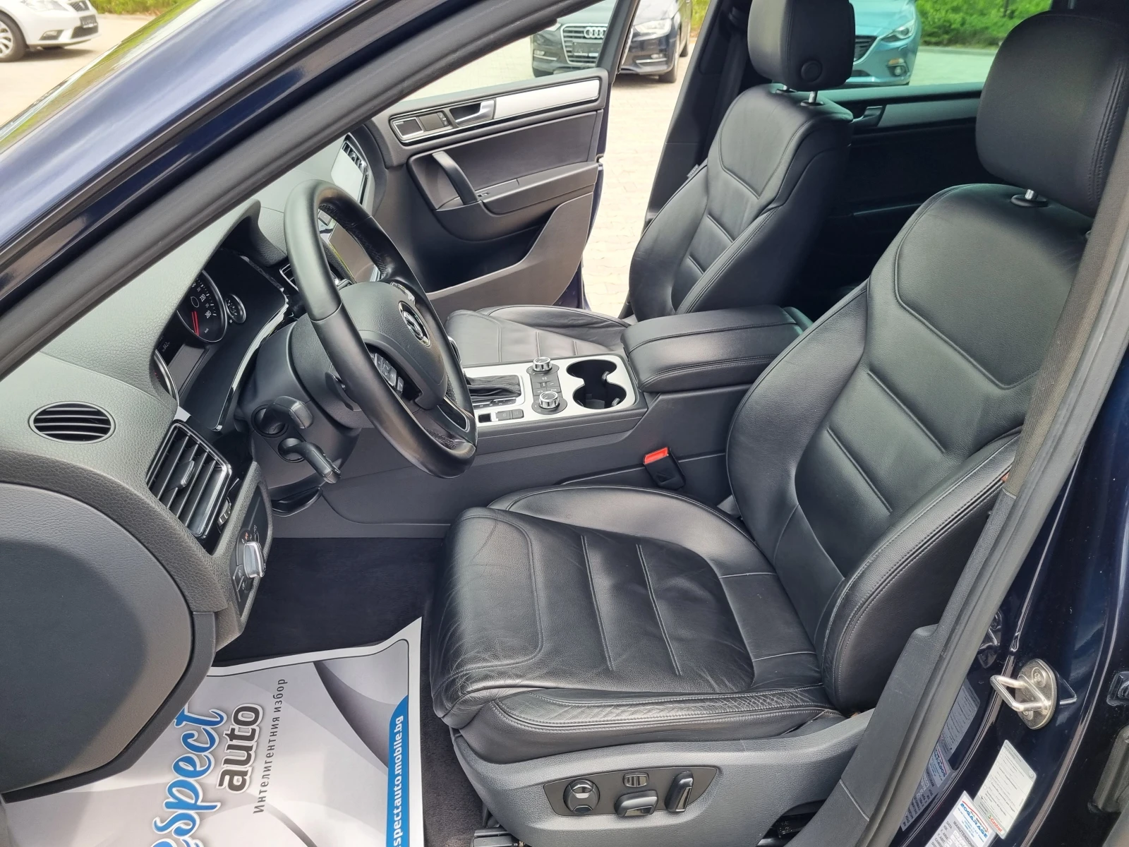 VW Touareg 3.0TDi-239ps 8 СКОРОСТИ* СЕРВИЗНА ИСТОРИЯ - изображение 8