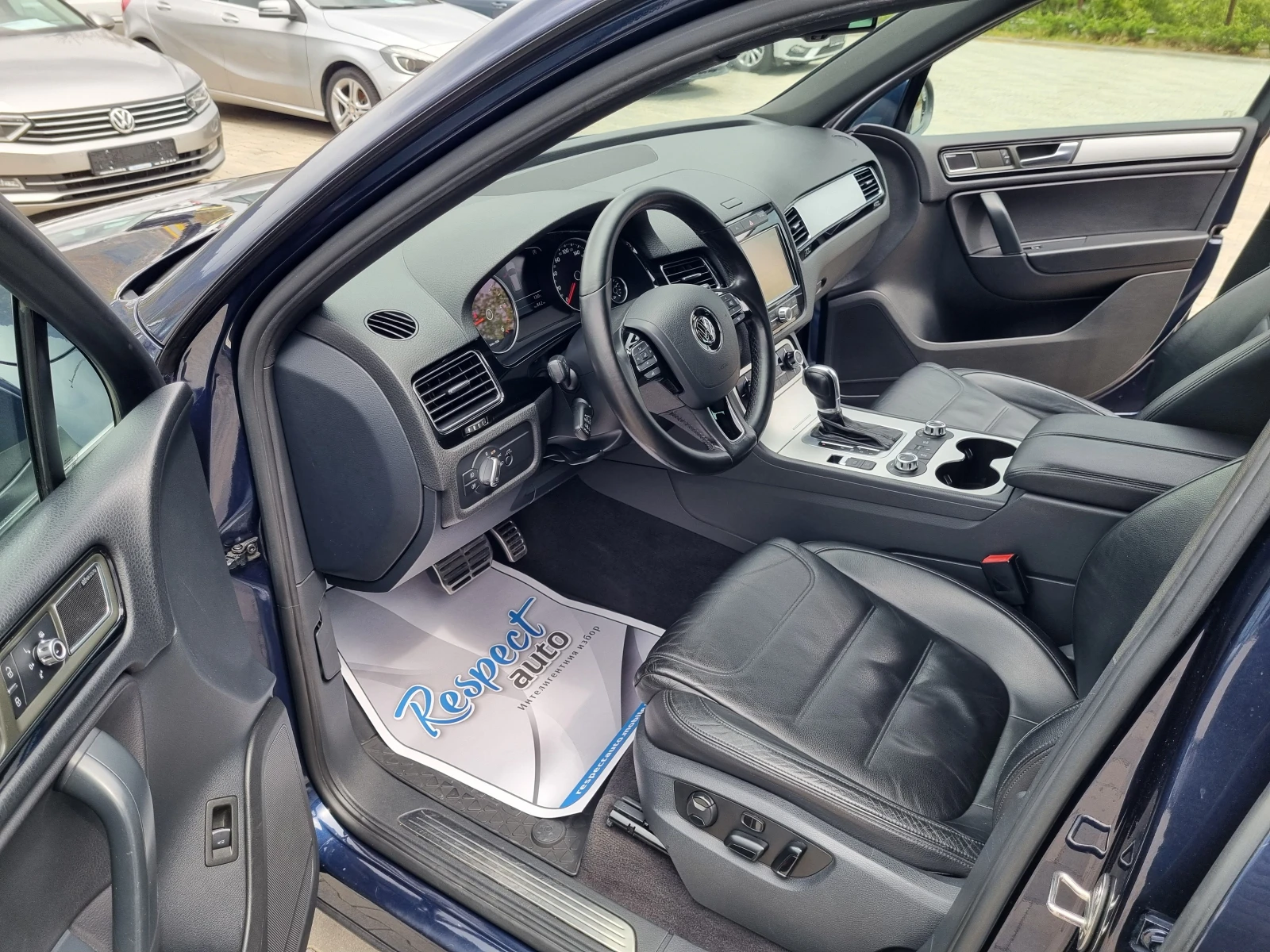 VW Touareg 3.0TDi-239ps 8 СКОРОСТИ* СЕРВИЗНА ИСТОРИЯ - изображение 7