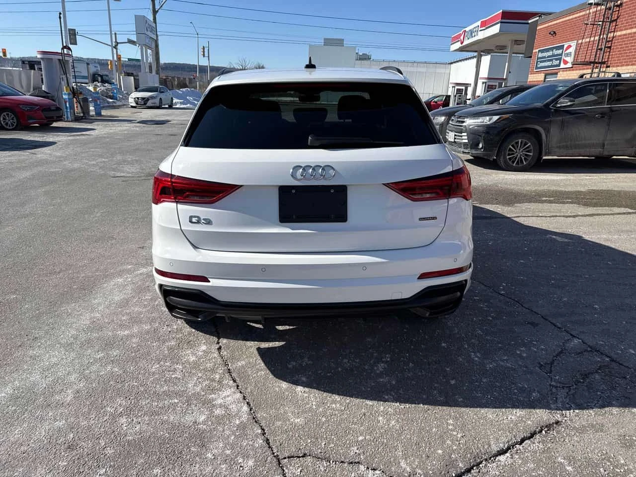 Audi Q3 * Progressiv * CARFAX * ЦЕНА ДО БГ - изображение 5