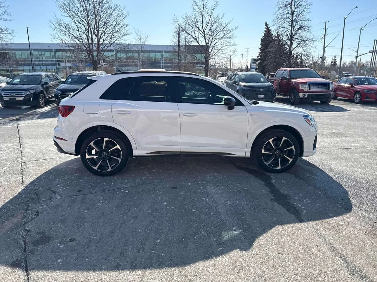 Audi Q3 * Progressiv * CARFAX * ЦЕНА ДО БГ - изображение 4