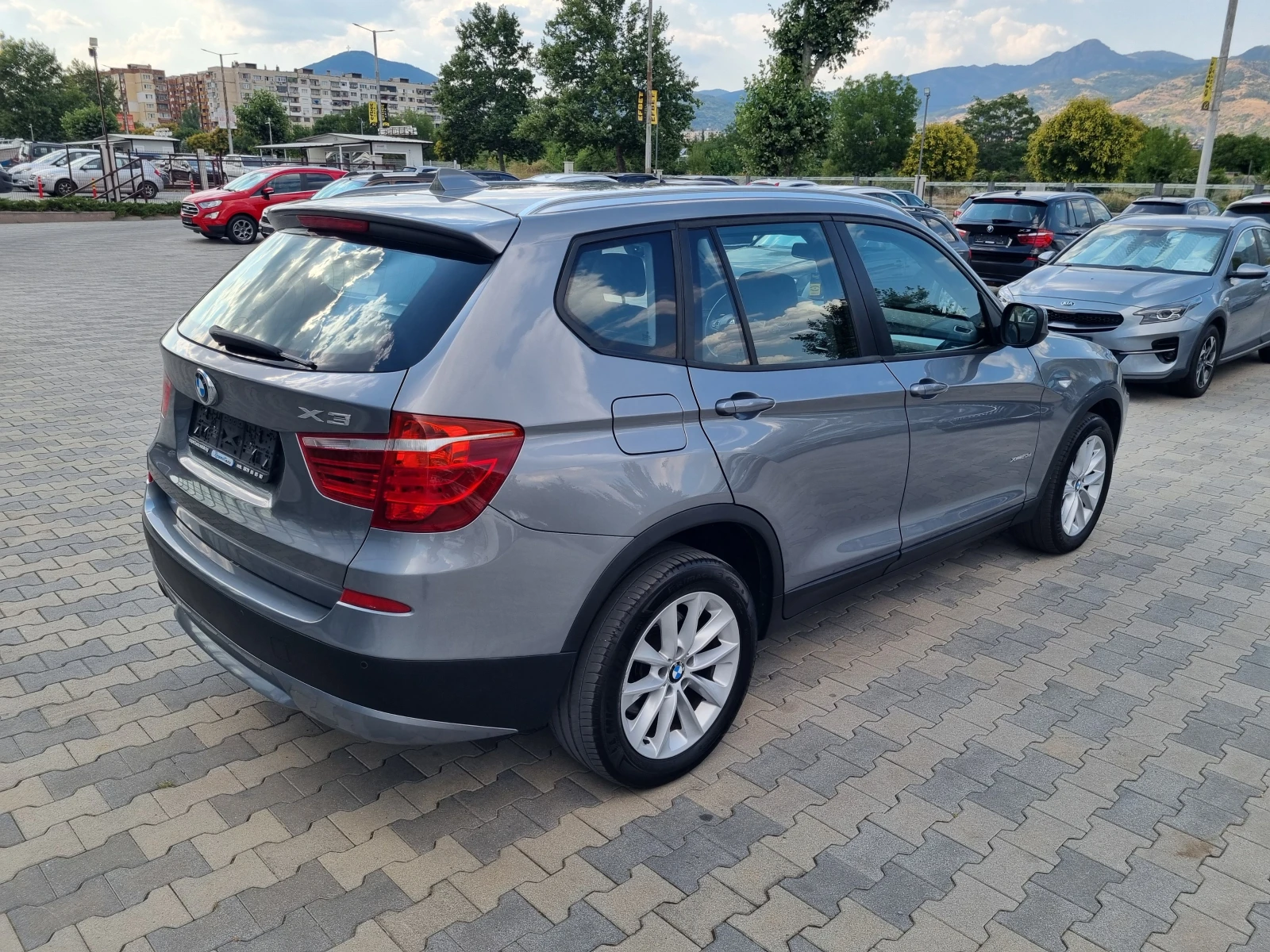 BMW X3 2.0D XDrive-АВТОМАТ= КСЕНОН, НАВИ, PDC, снимка 6 - Автомобили и джипове - 53833629