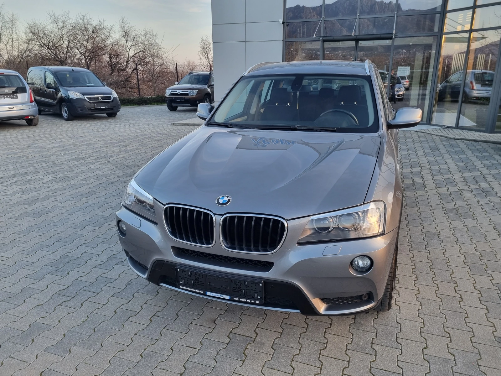 BMW X3 2.0D XDrive-АВТОМАТ= КСЕНОН, НАВИ, PDC, снимка 3 - Автомобили и джипове - 53833629