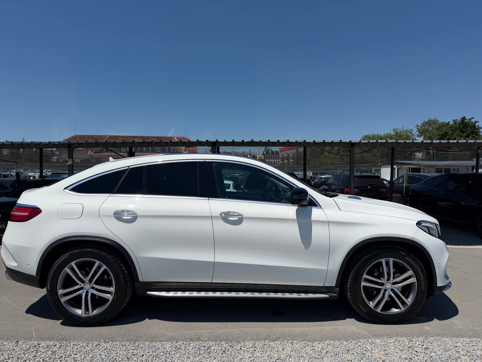 Mercedes-Benz GLE 350 AMG CUPE Топ състояние., снимка 4 - Автомобили и джипове - 54868047