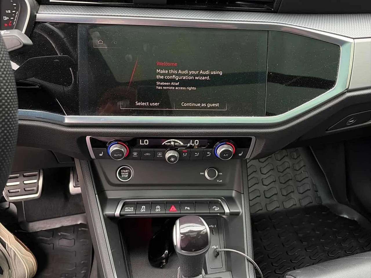 Audi Q3 * Progressiv * CARFAX * БЕЗ ПЪРВОНАЧАЛНА ВНОСКА, снимка 8 - Автомобили и джипове - 54918761
