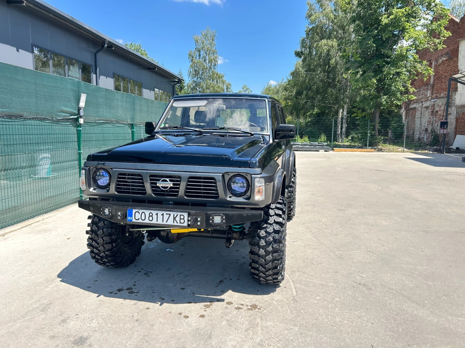Nissan Patrol, снимка 2 - Автомобили и джипове - 55049502