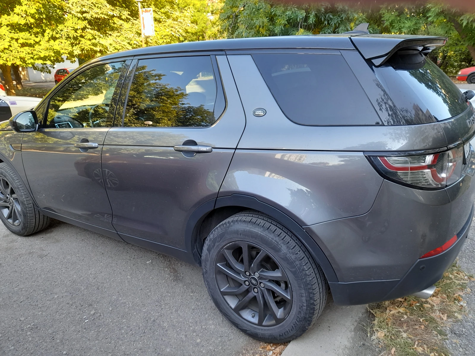 Land Rover Discovery Sport 4x4, снимка 2 - Автомобили и джипове - 55681415