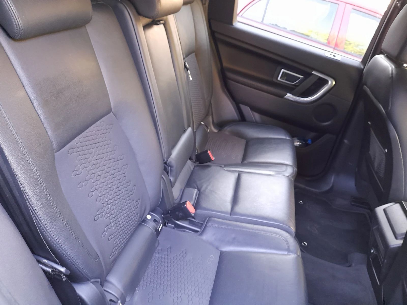 Land Rover Discovery Sport 4x4, снимка 11 - Автомобили и джипове - 55681415