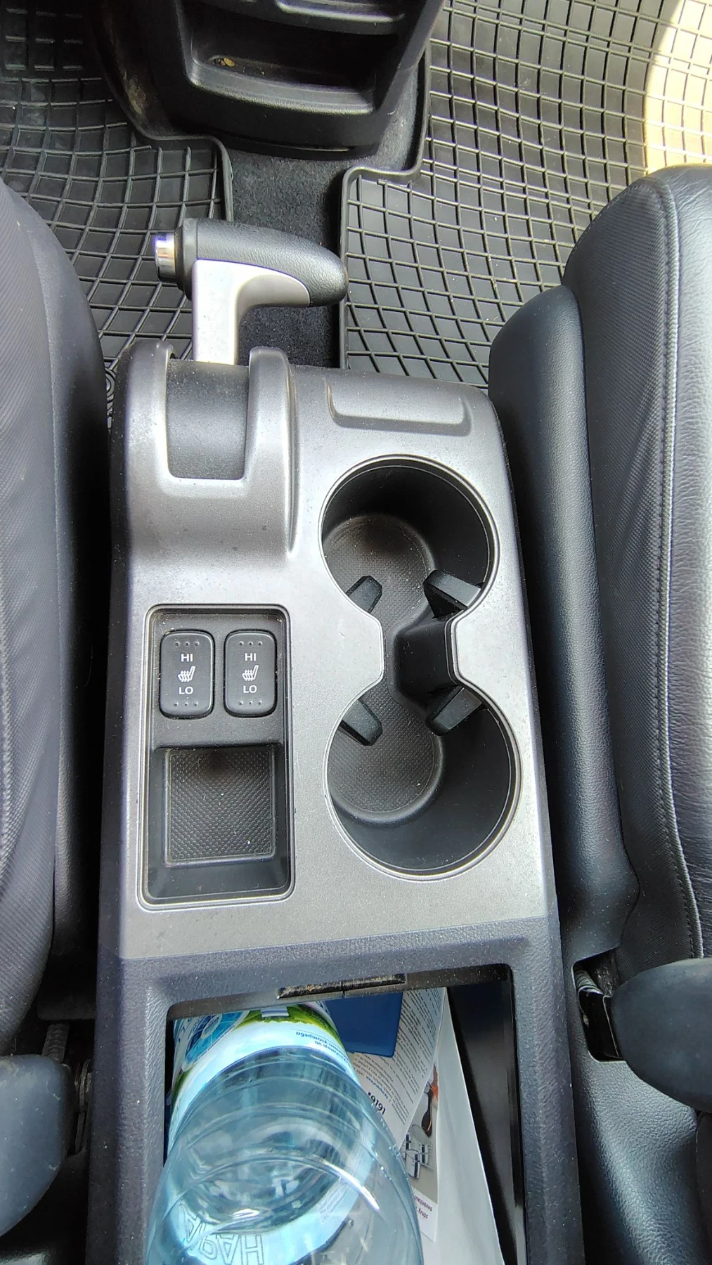 Honda Cr-v 2.2 КОЖА, ПАНОРАМА, НОВИ ГУМИ, снимка 12 - Автомобили и джипове - 56039057