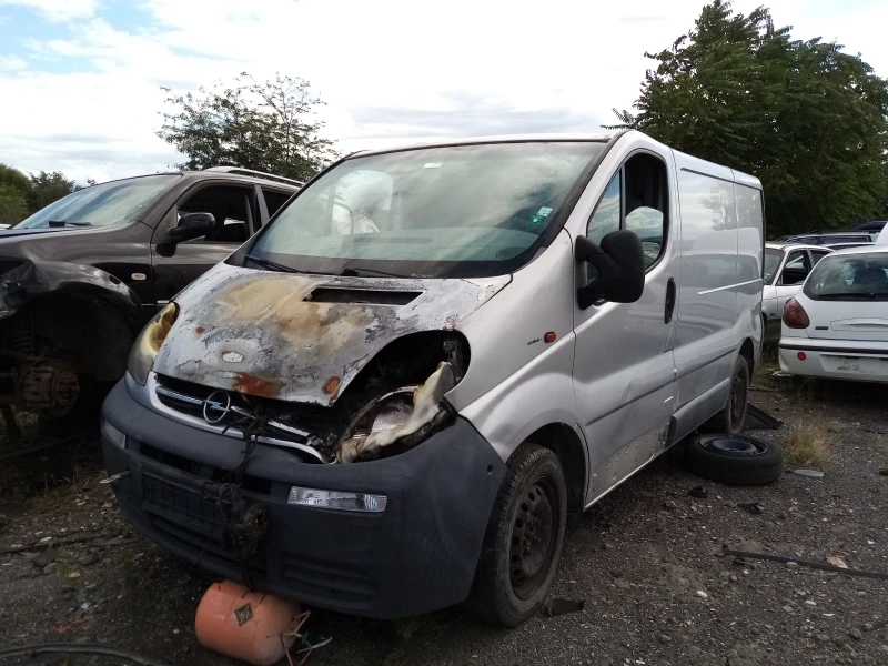 Opel Vivaro, снимка 1 - Бусове и автобуси - 37904348