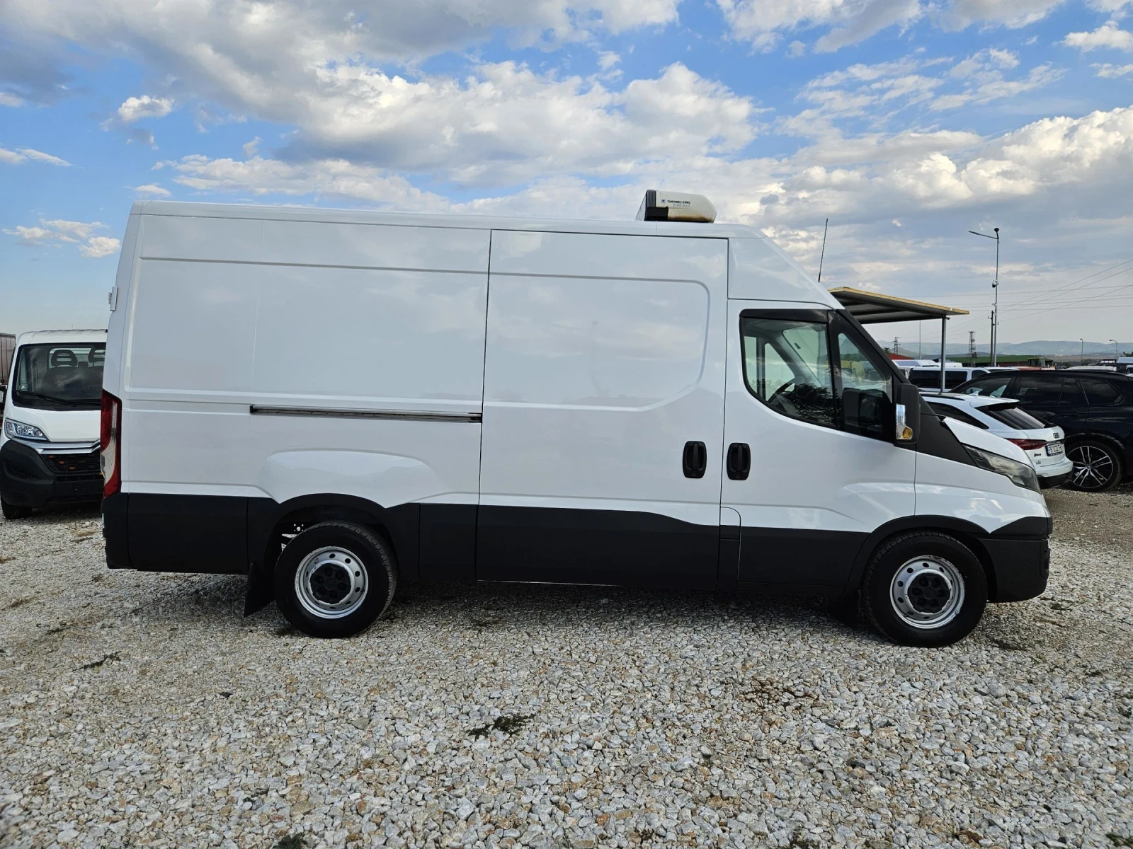 Iveco Daily 35-130, Хладилен - изображение 6