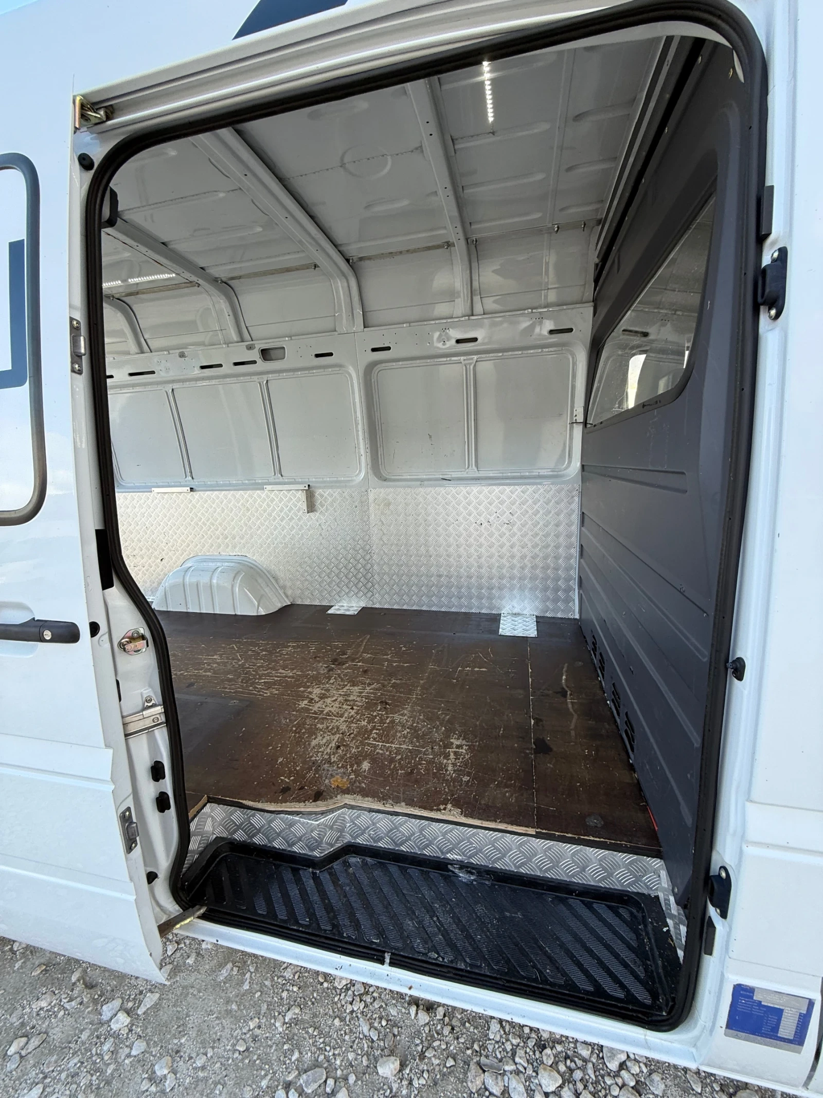 Mercedes-Benz Sprinter 313 180хл.км-НОВ-ВНОС - изображение 10