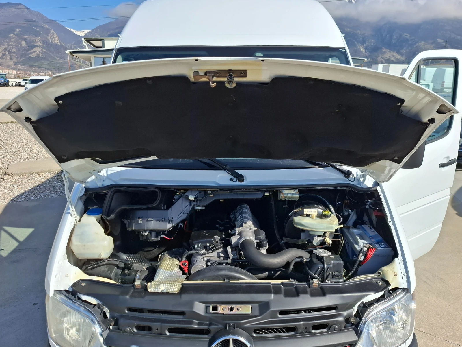 Mercedes-Benz Sprinter 316 CDI/8+ 1/Клима/Печка, снимка 17 - Бусове и автобуси - 53762717