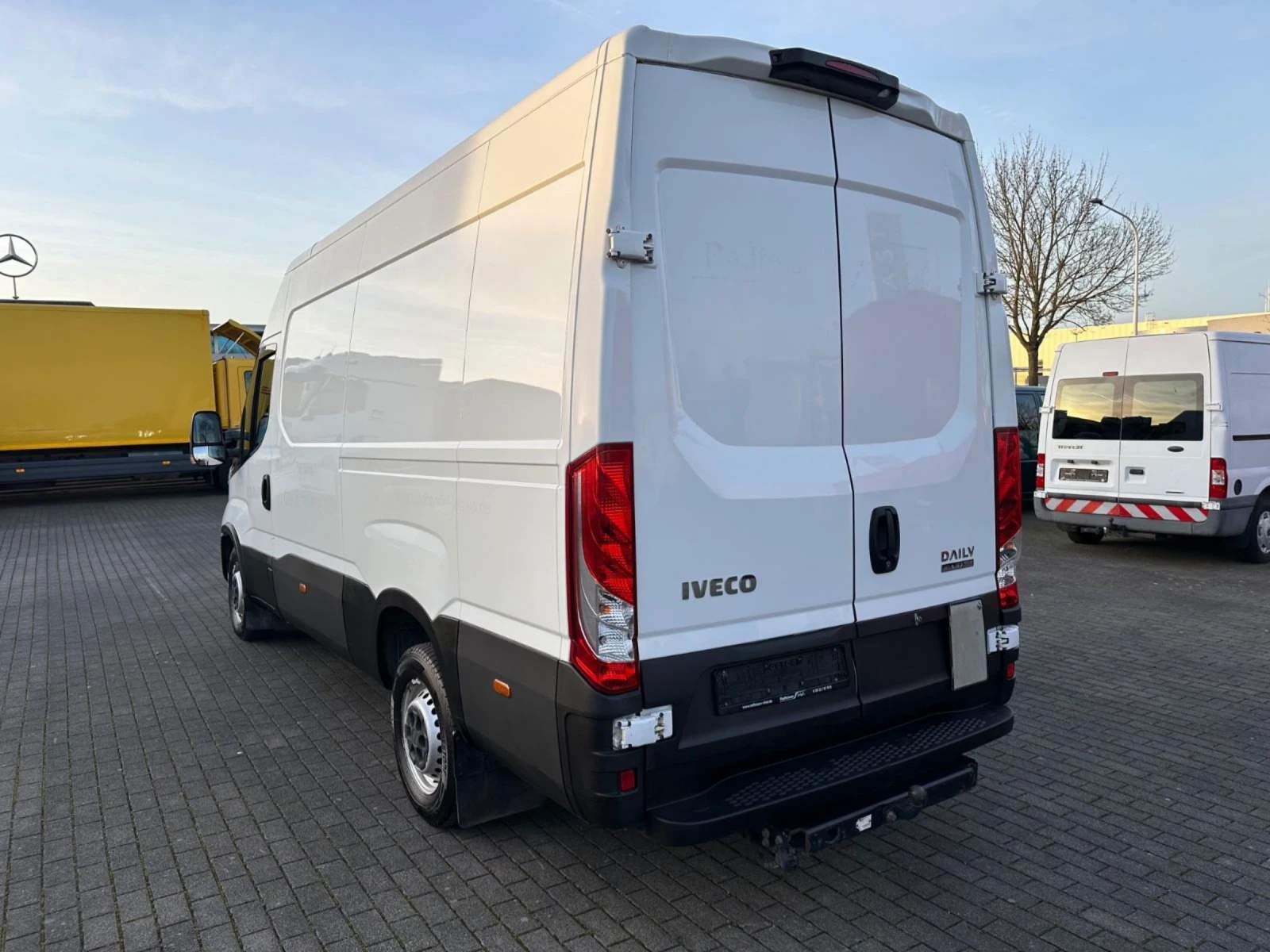 Iveco Daily 3.0 179k.c. 8G Himatic , снимка 7 - Бусове и автобуси - 53840326