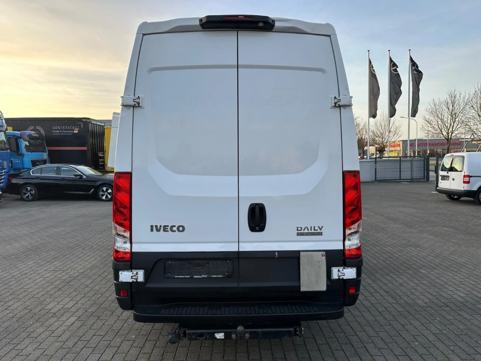 Iveco Daily 3.0 179k.c. 8G Himatic , снимка 6 - Бусове и автобуси - 53840326