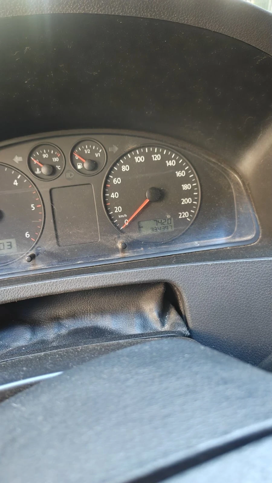 VW T5, снимка 10 - Бусове и автобуси - 55223363