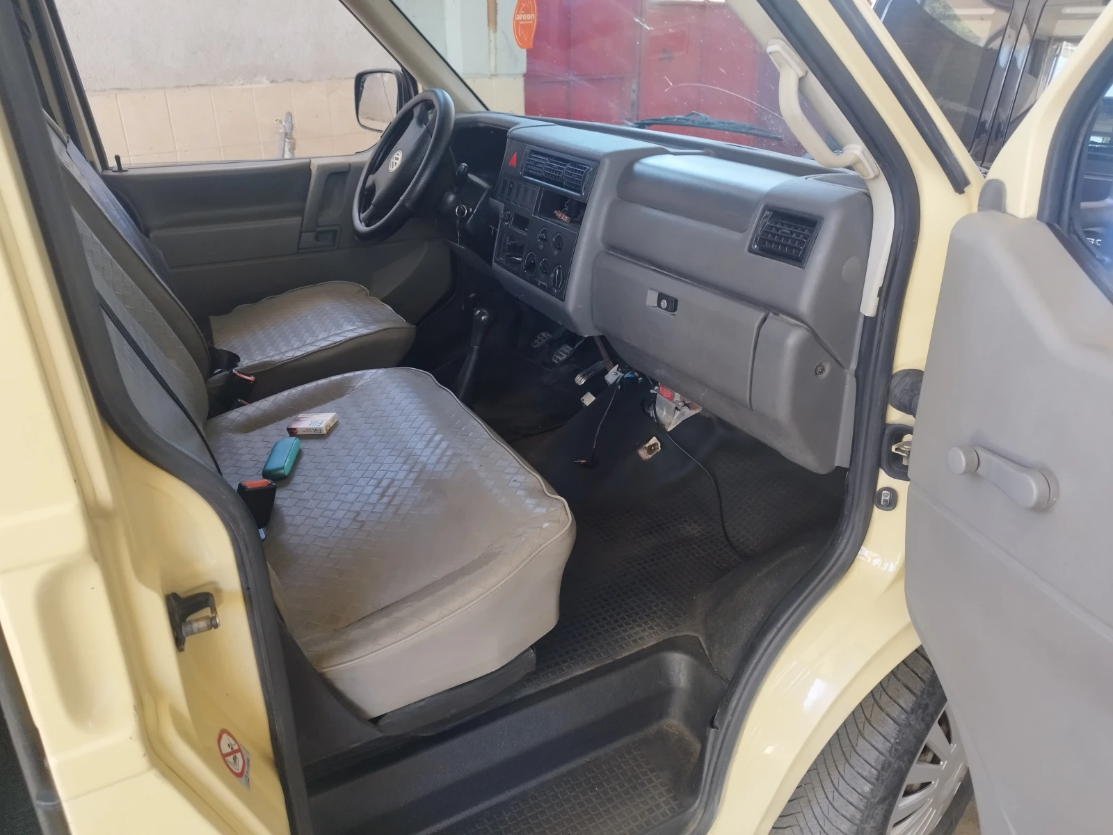 VW T4 1, 9td 8+ 1, снимка 13 - Бусове и автобуси - 55244376