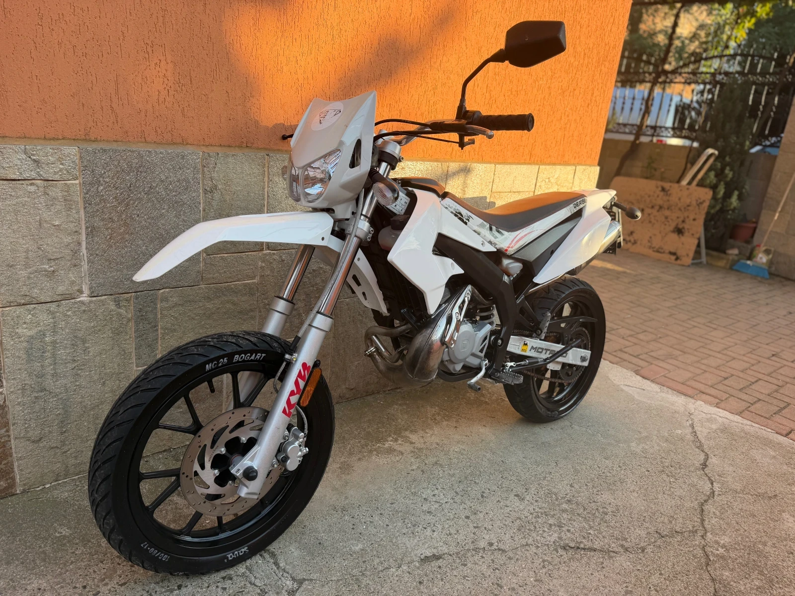 Aprilia Sr 50, снимка 4 - Мотоциклети и мототехника - 55450632