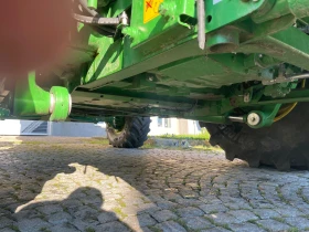 Обява за продажба на Комбайн John Deere S 780i HILL MASTER 4X4 + JD 735X - 2 БРОЯ ЛИЗИНГ ~ 743 998 лв. - изображение 8 | Auto.bg Обява за продажба на Комбайн John Deere S 780i HILL MASTER 4X4 + JD 735X - 2 БРОЯ ЛИЗИНГ ~ 743 998 лв. - изображение 8